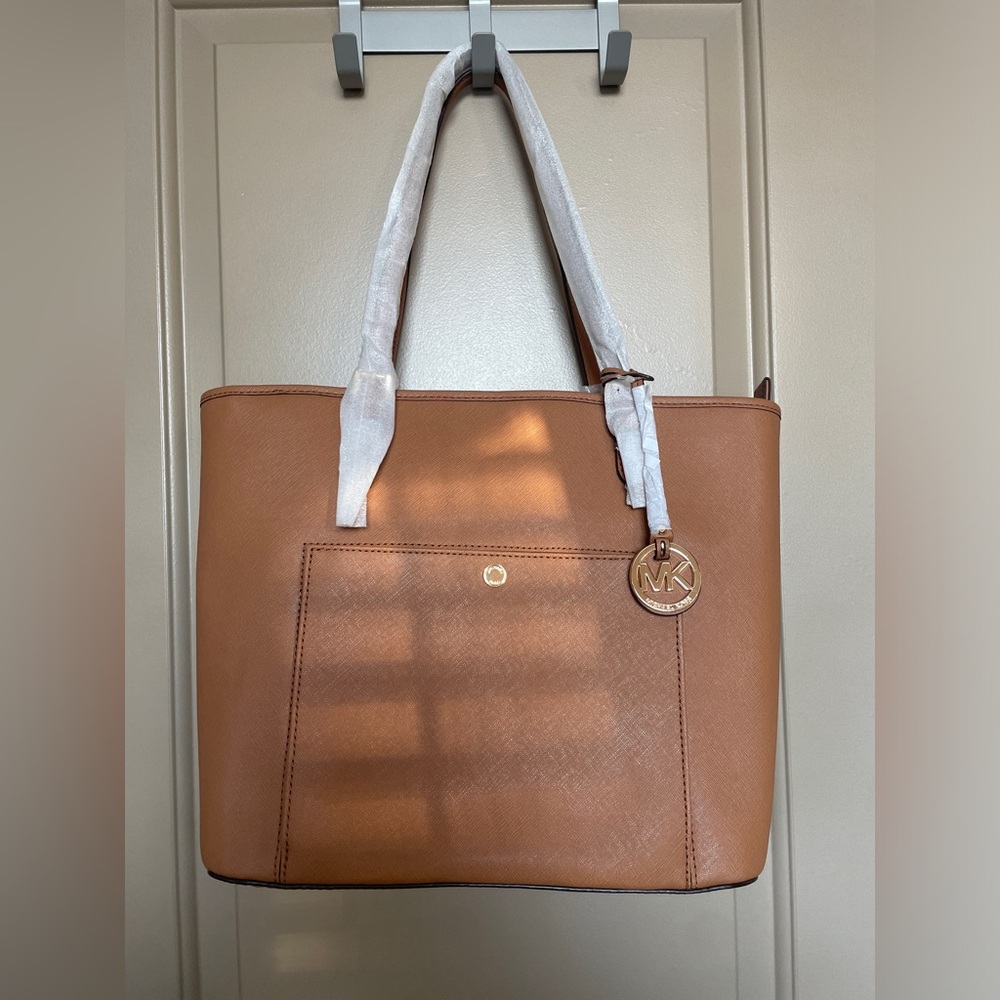 Michael Kors Tote - Picture 1 of 12
